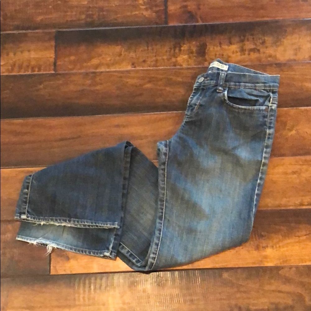 👖Express Sarula precision fit jean size 2